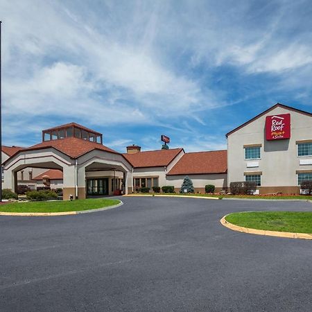Red Roof Inn Plus+ & Suites Knoxville West - Cedar Bluff Exterior photo